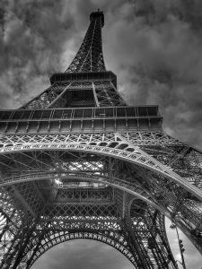 eiffel-tower-522344_960_720