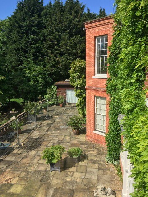 Listed house in Surrey
